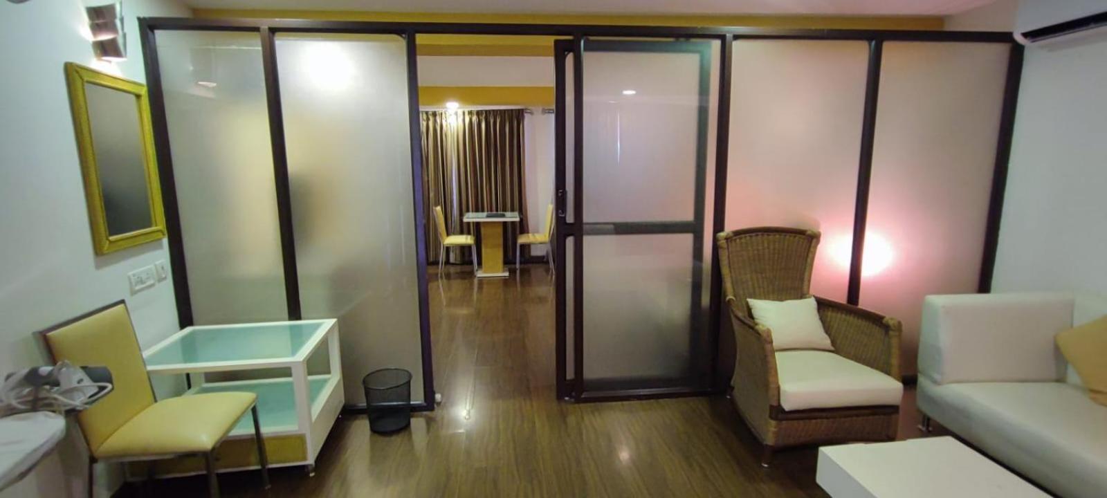 Shilton Suites Bengalúr Exteriér fotografie